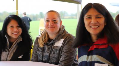 New Lehigh employees enjoy the 2023 New Employee Tailgate event.